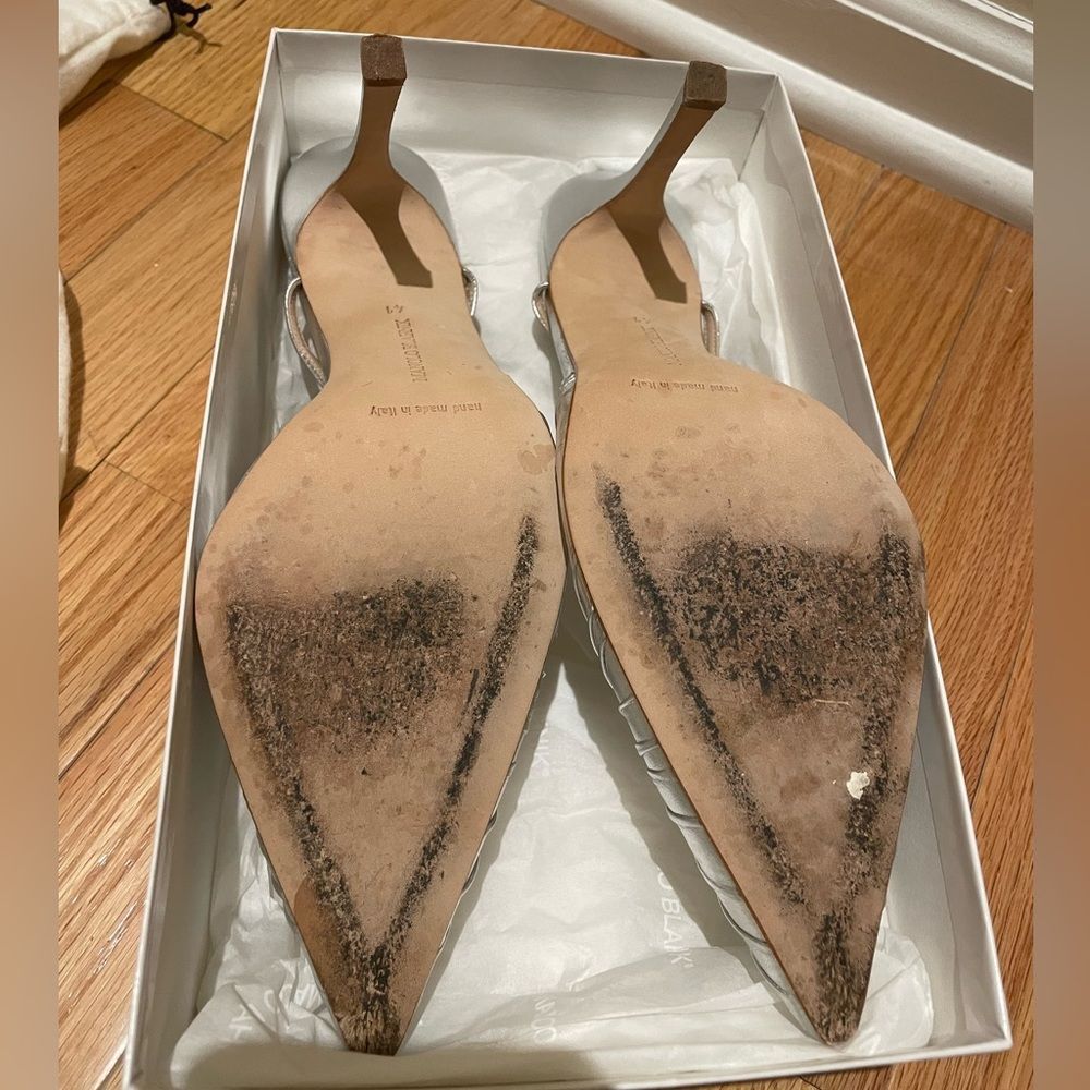 Manolo Blahnik Piggino Nappa Silver Heels - Picture 3 of 4